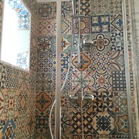 Lx Oriente Loft * Lisbon